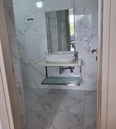 Suncoast Near Port & Apartment *