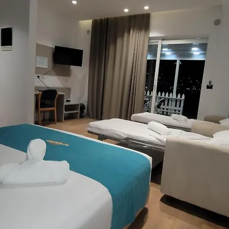 Apartment Suncoast Near Port & Sarandë