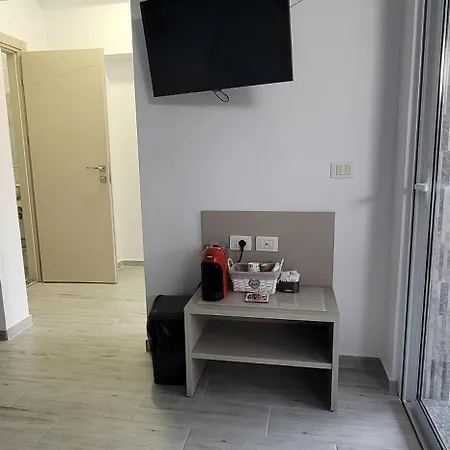 Apartment Suncoast Near Port & Sarandë