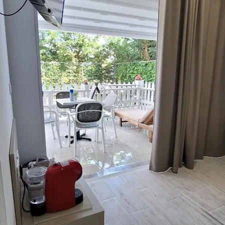 Suncoast Near Port &