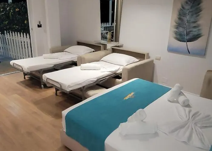 Suncoast Near Port & Апартаменты *