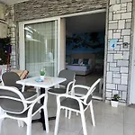 Apartment Suncoast Near Port &