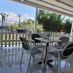 Suncoast Near Port & Sarande