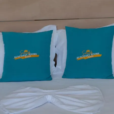 Suncoast Port Side Apartment