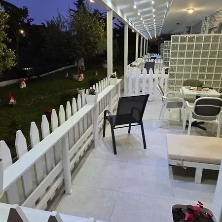 Suncoast Near Port & Апартаменты