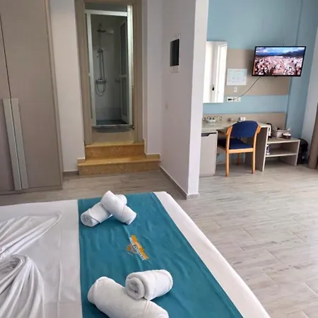 Suncoast Near Port & Апартаменты *