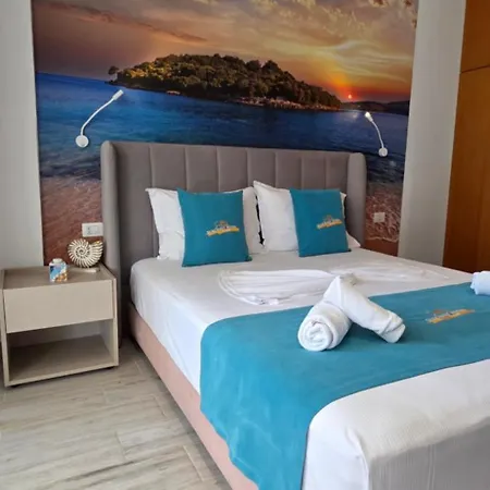 Апартаменты Suncoast Near Port & Саранда