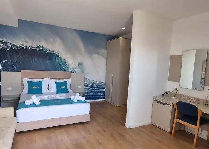 Suncoast Near Port & Apartament