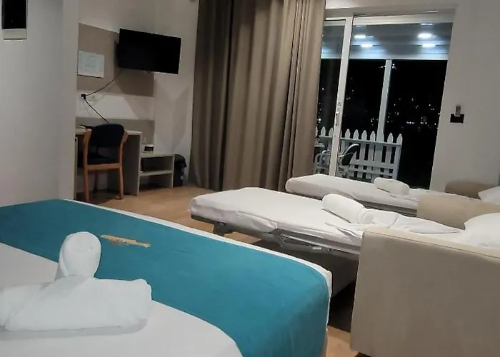 Apartament Suncoast Near Port & Saranda