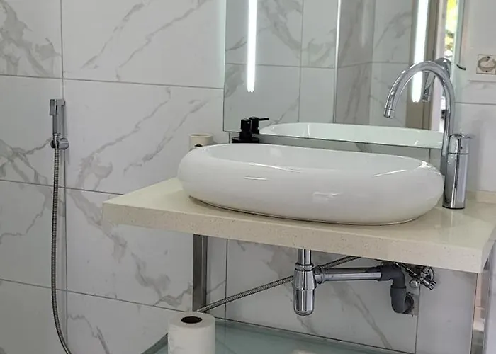 Apartament Suncoast Near Port & *